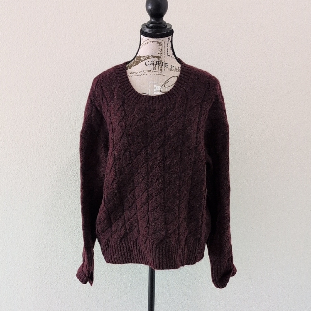 Evereve Women's Cable Knit Sweater - Deep Burgundy